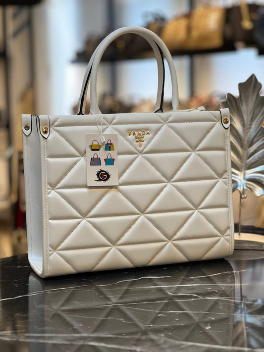 Prada torbica